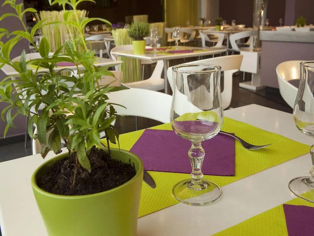 ***  Hotel Henni Lyon Est Vaulx-En-Velin França